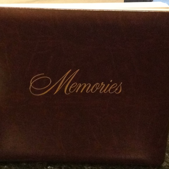 Beautiful photo album 8x10:pictures - Picture 4 of 8